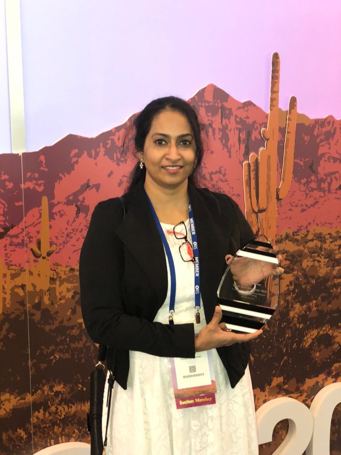 Dr. Bijukumar received the 2020 Harris Award at the Orthopaedic Research Society conference in Phoenix, Ariz.